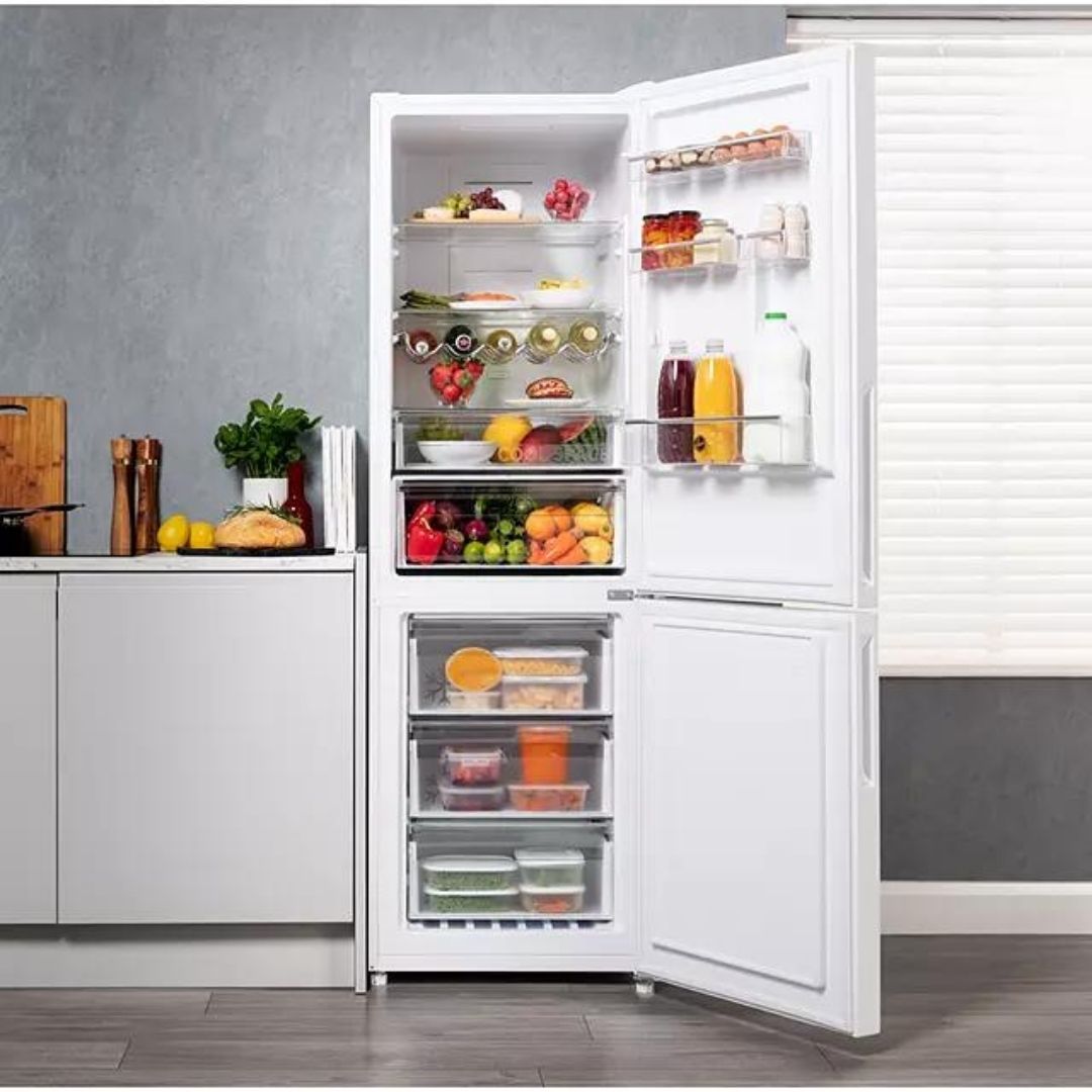 Hoover Total No Frost Fridge Freezer, 70/30, 186x60x64.2cm - Glass Fronted White HFDG 6182WN